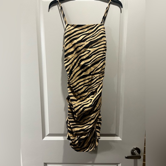 Black and Beige Zebra print dress - Picture 1 of 5